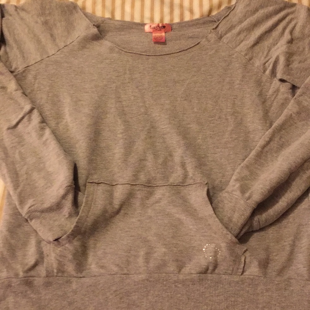 Kangaroo Raglan Shirt